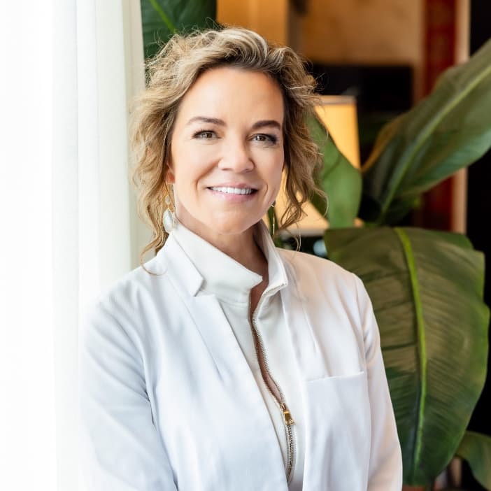 Holly Casey Wall, MD, FACS