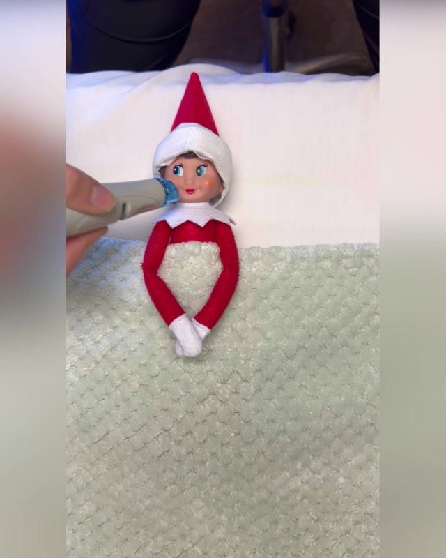 We've got a special visitor this Christmas season 🎄 Jolly Jade has arrived to The Wall Center for Plastic Surgery and Jade MediSpa, and she is making quite the impression. She's been busy the last two days! Follow along in our stories throughout the month to see what other adventures Jolly Jade will have!

#wallcenter #jademedispa #christmas  #elfontheshelf #plasticsurgery #botox #willworkforbotox #breastaugmentation #hydrafacial #officefun #jollyjade #shreveport #louisiana