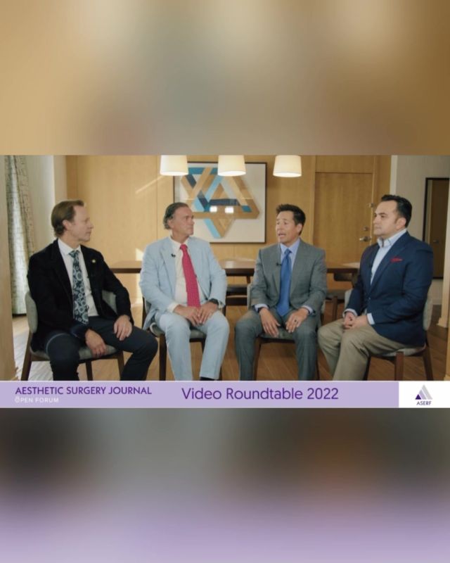 Here's a clip from the award-winning discussion Dr. Simeon Wall Jr. participated in. The discussion is about 30 minutes, but we wanted to show a small introduction to what the video is really about. To watch more, click the link in our stories!

#wallcenter #plasticsurgery #boardcertifiedplasticsurgeons